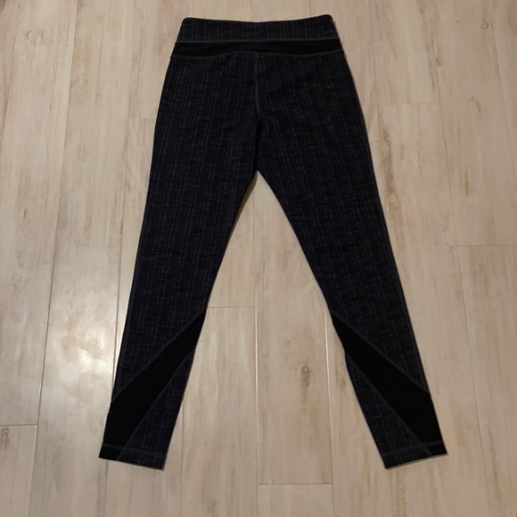 Kirkland Signature Leggings -S - Picture 3 of 5